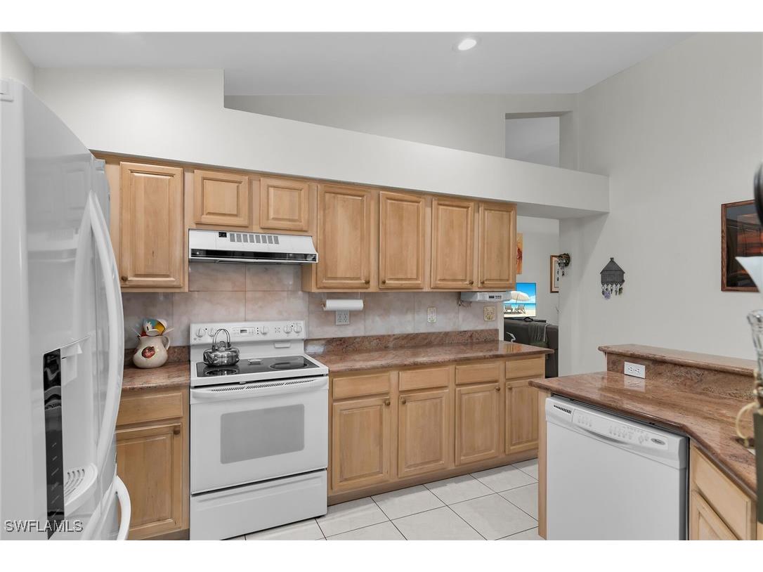 443 Dundee Court Naples FL 34104 225077207 image24