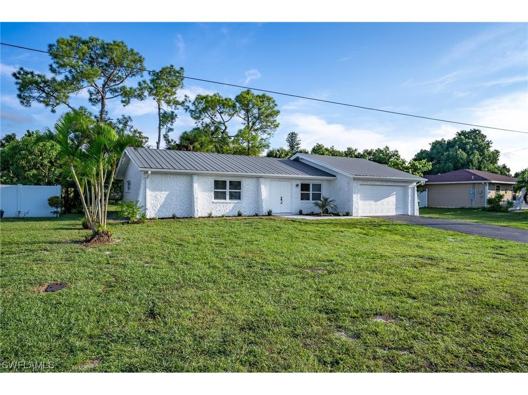 4430 19th Avenue SW Naples FL 34116 223075783 image1