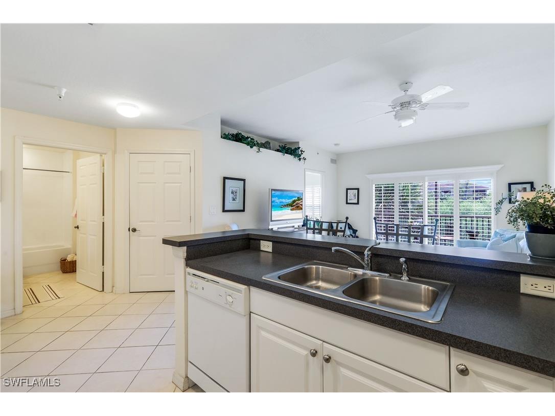 4430 Botanical Place Circle #305 Naples FL 34112 225028050 image11