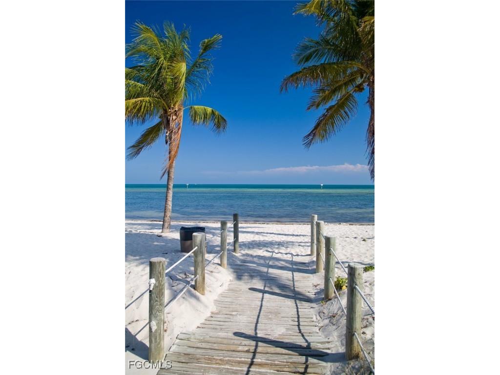 4430 NW 32nd Lane Cape Coral FL 33993 2025019399 image6