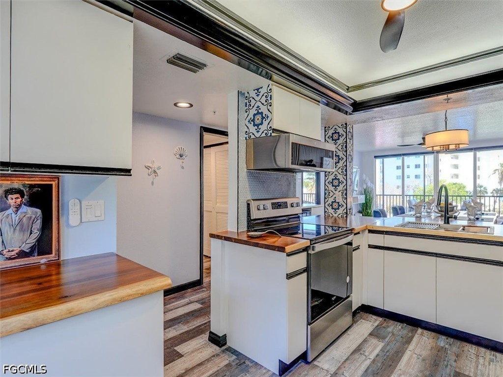 4431 Bay Beach Lane #522 Fort Myers Beach FL 33931 2026014628 image16