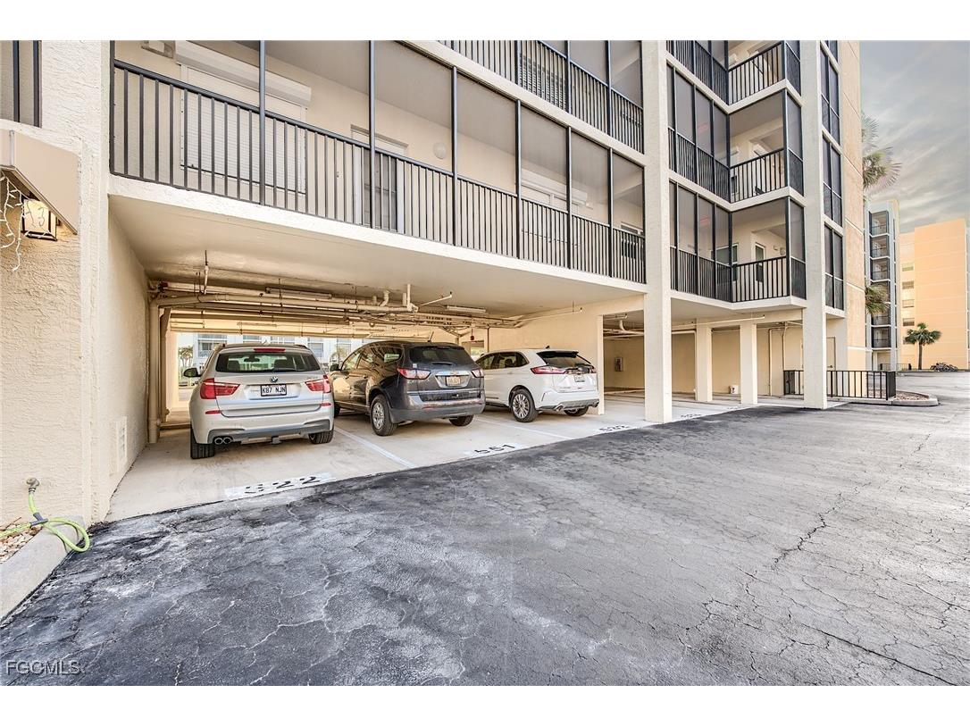 4431 Bay Beach Lane #532 Fort Myers Beach FL 33931 2025023631 image36