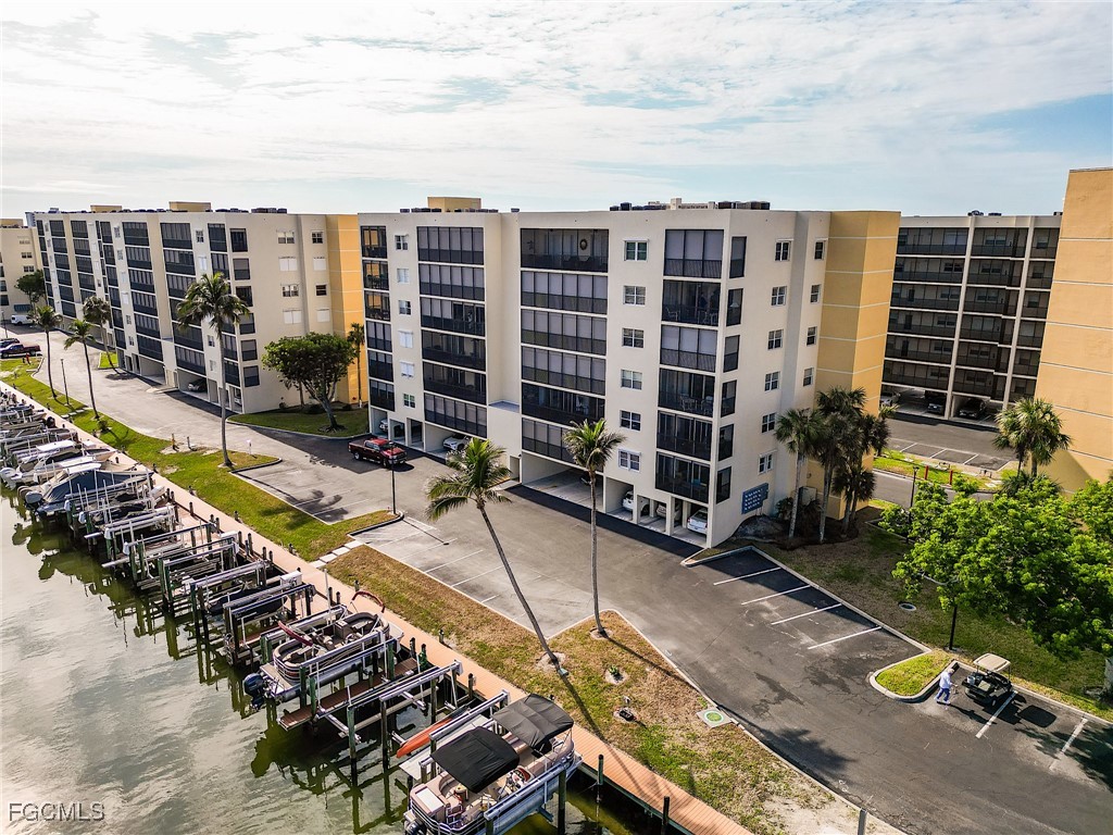 4431 Bay Beach Lane #532 Fort Myers Beach FL 33931 2025023631 image41