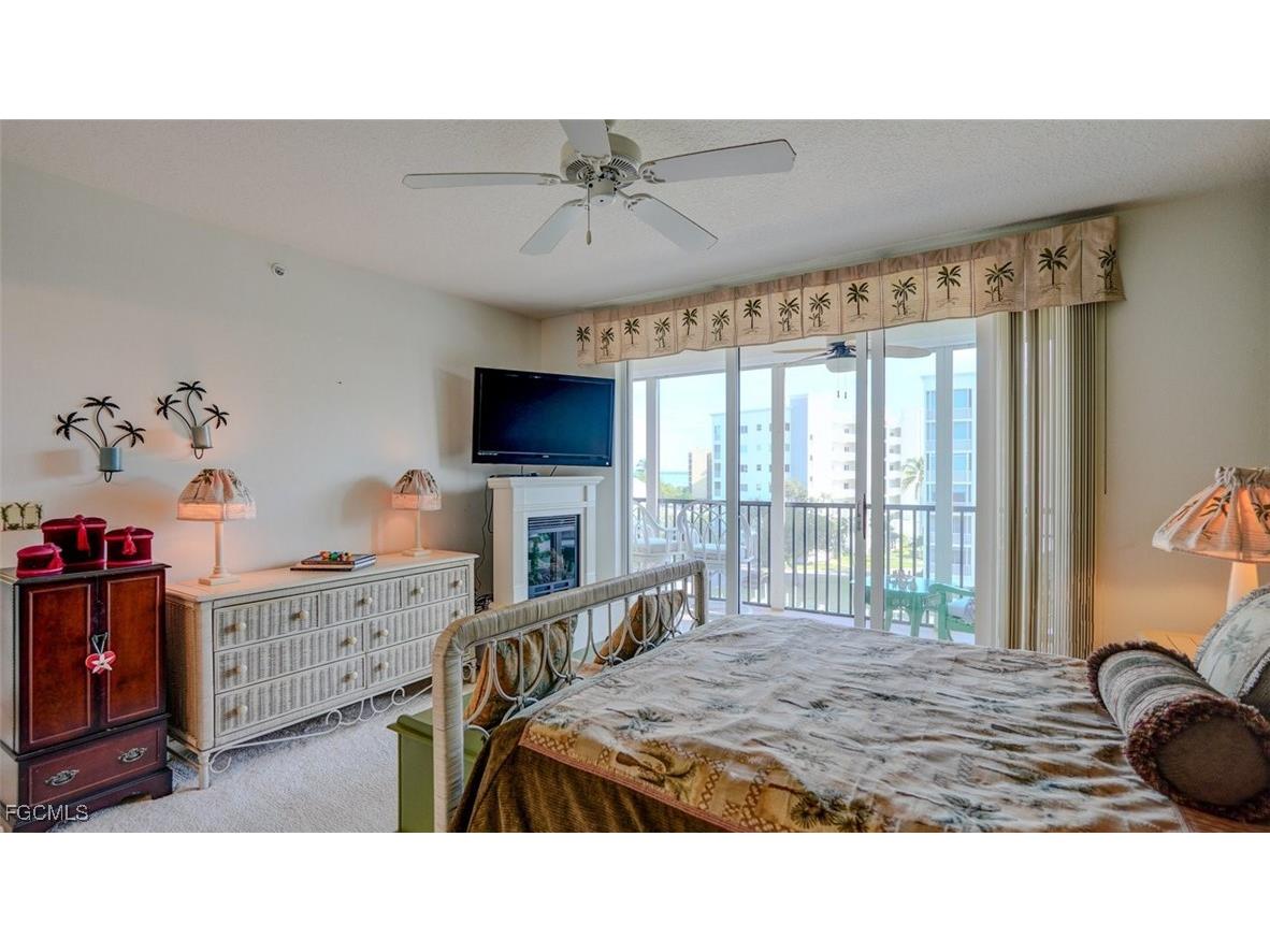 4431 Bay Beach Lane #543 Fort Myers Beach FL 33931 2025024504 image10