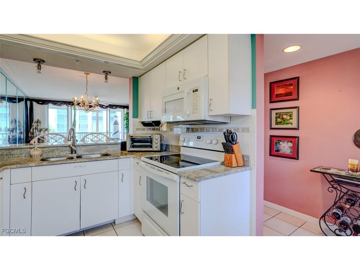 4431 Bay Beach Lane #543 Fort Myers Beach FL 33931 2025024504 image5