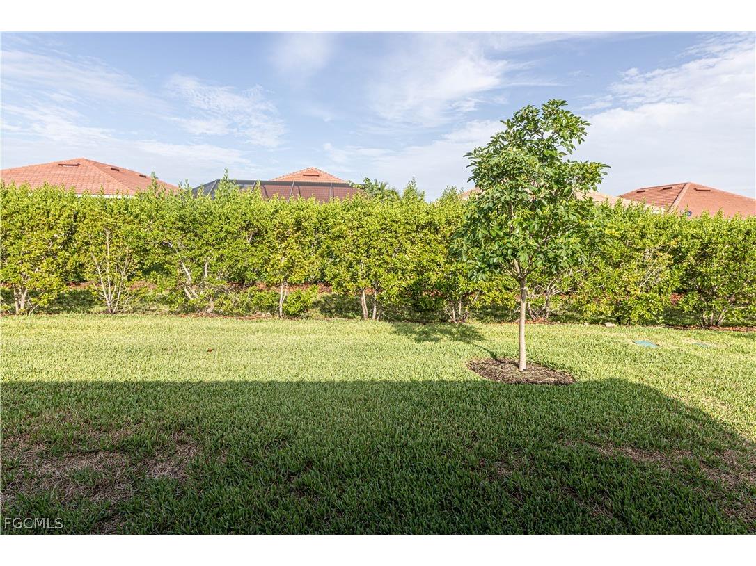 4431 Dutchess Park Road Fort Myers FL 33916 2026013531 image2