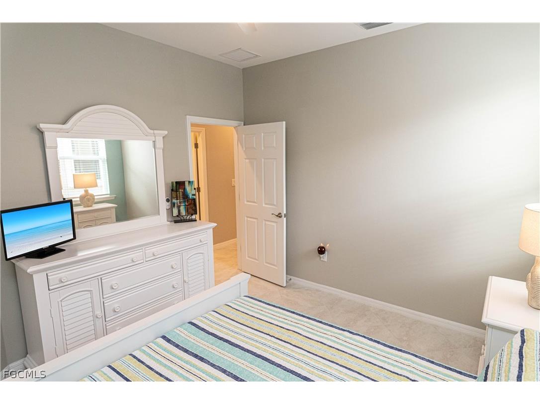 4431 Dutchess Park Road Fort Myers FL 33916 2026013531 image8