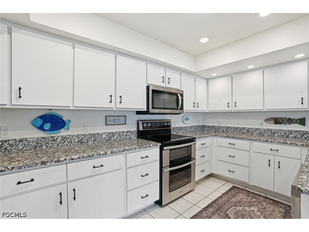 4433 SE 8th Place Cape Coral FL 33904 2026014419 image12