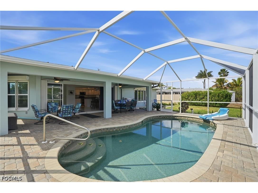 4433 SE 8th Place Cape Coral FL 33904 2026014419 image5