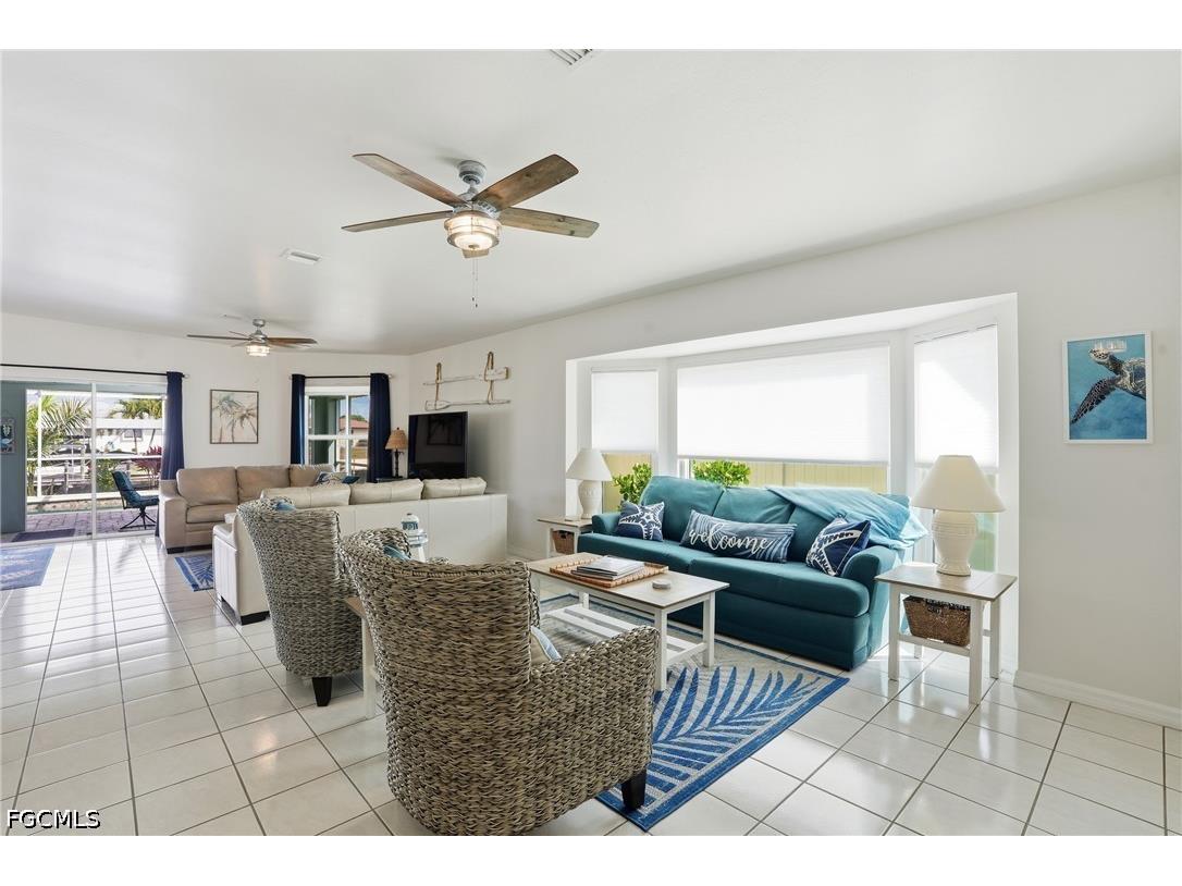 4433 SE 8th Place Cape Coral FL 33904 2026014419 image7