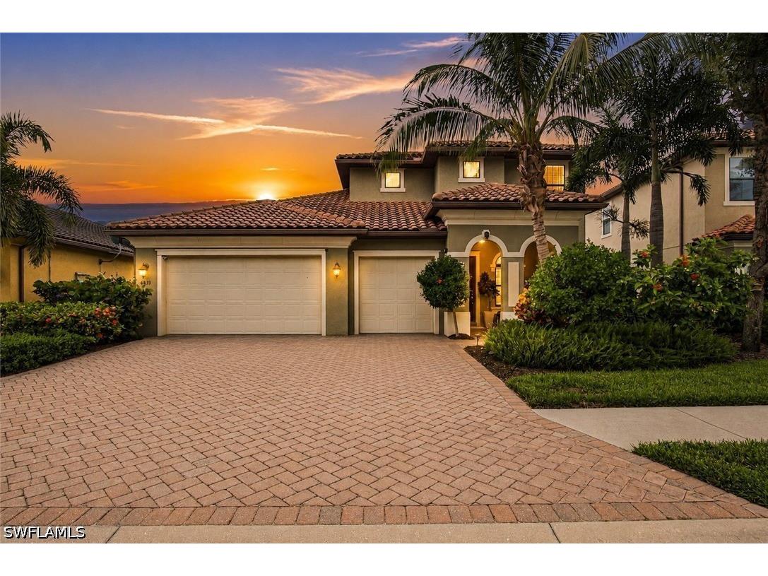 4433 Tamarind Way Naples FL 34119 226026408 image1