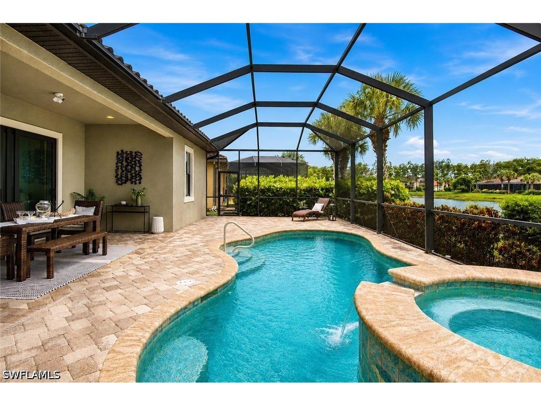 4433 Tamarind Way Naples FL 34119 226026408 image2