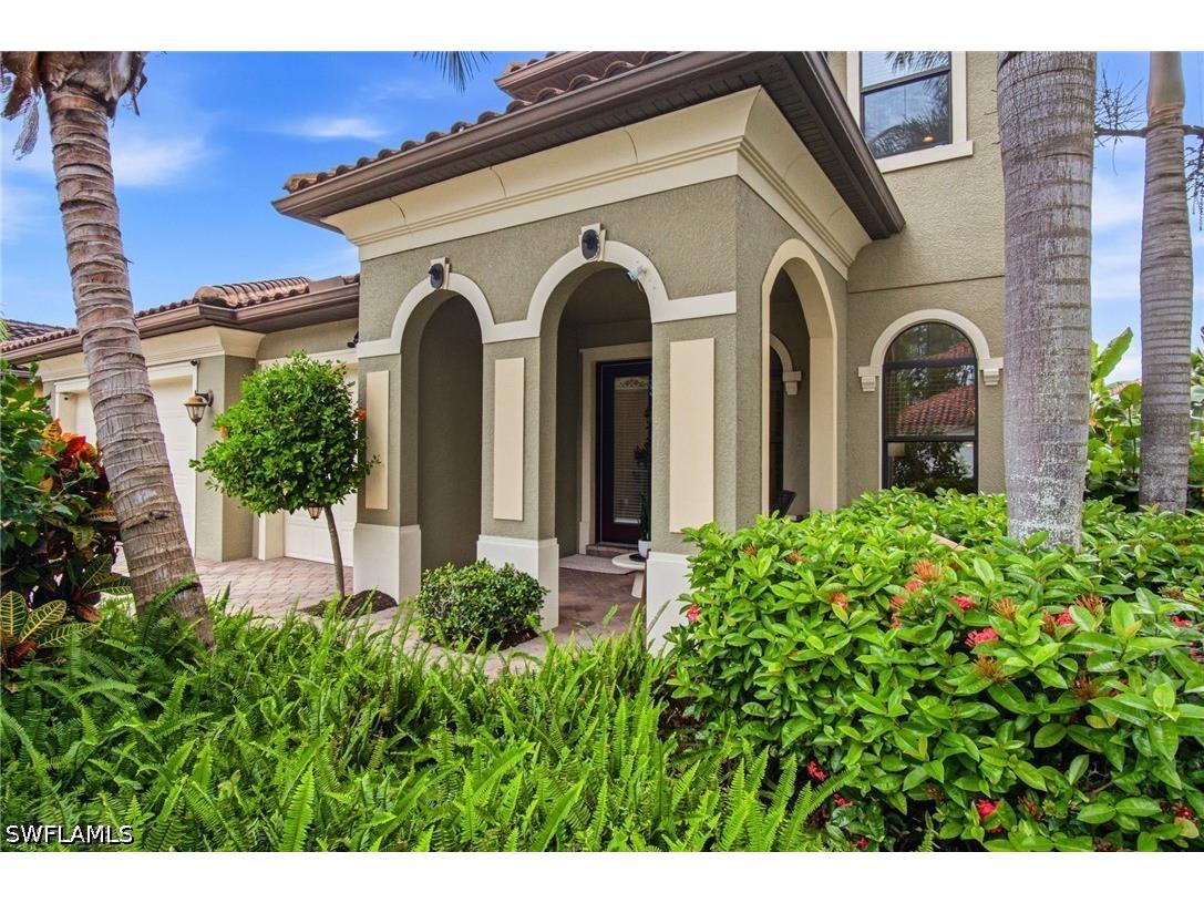 4433 Tamarind Way Naples FL 34119 226026408 image5
