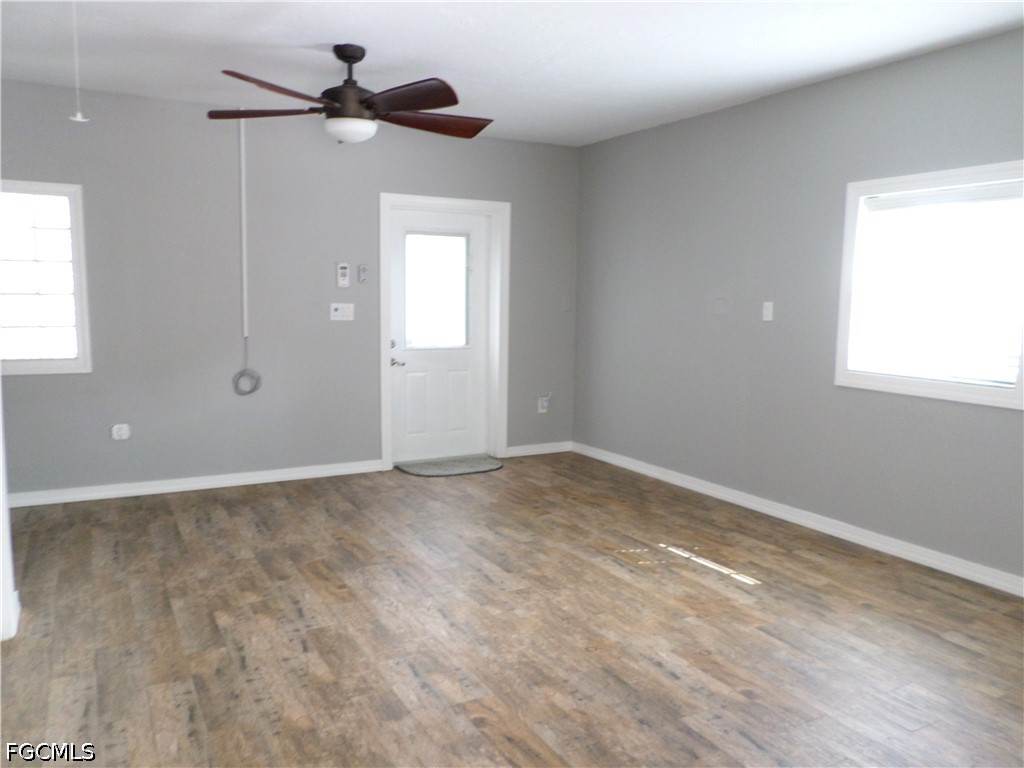 4436 Poinsettia Street Fort Myers FL 33905 2026016861 image10