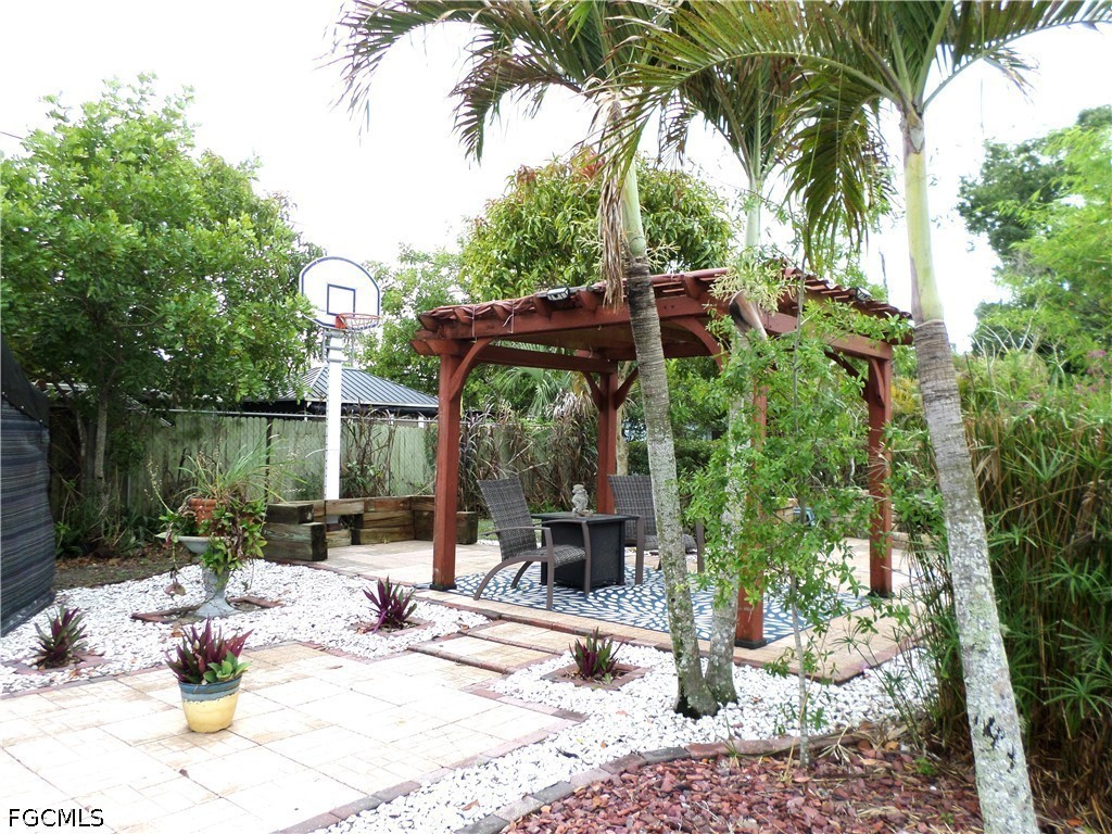 4436 Poinsettia Street Fort Myers FL 33905 2026016861 image21