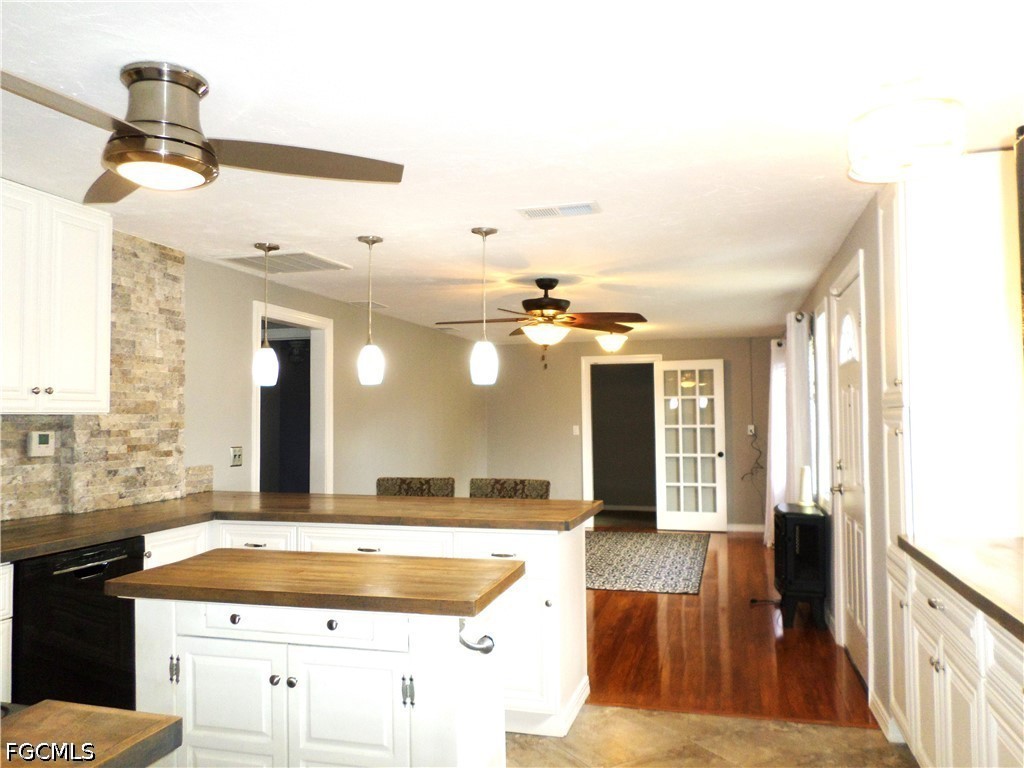 4436 Poinsettia Street Fort Myers FL 33905 2026016861 image6