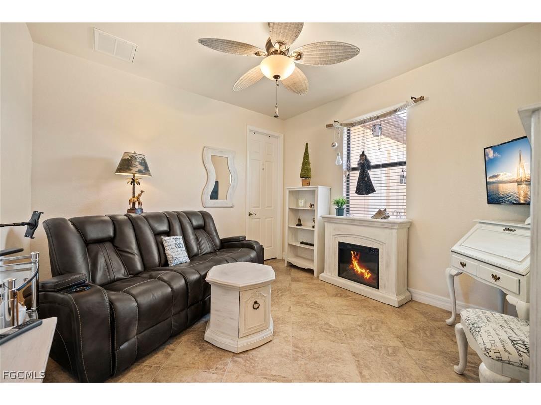4436 SW 15th Avenue Cape Coral FL 33914 2026010909 image11