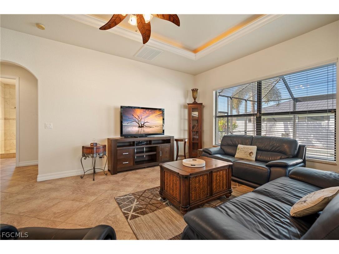 4436 SW 15th Avenue Cape Coral FL 33914 2026010909 image7