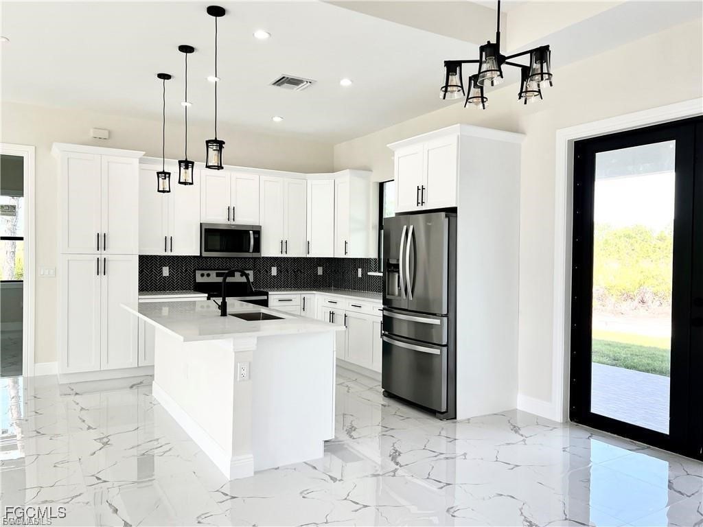 4437 60th Avenue NE Naples FL 34120 2025022976 image3
