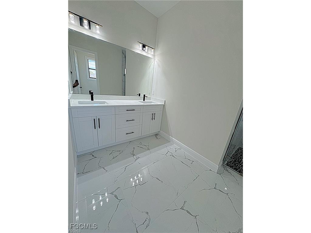 4437 60th Avenue NE Naples FL 34120 2025022976 image9