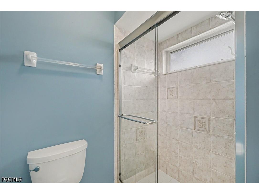4437 SE 10th Avenue Cape Coral FL 33904 2026023200 image19