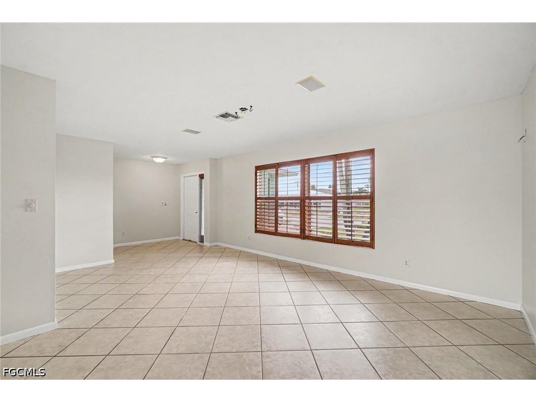 4437 SE 10th Avenue Cape Coral FL 33904 2026023200 image3
