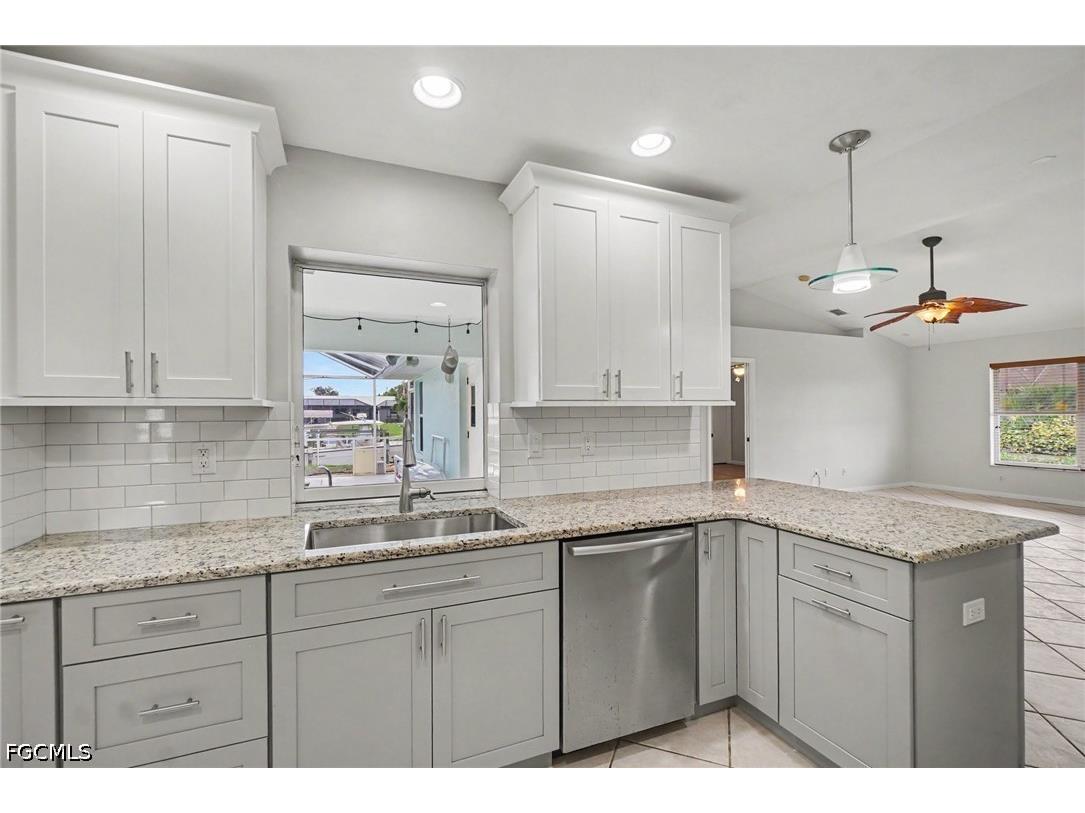 4437 SE 10th Avenue Cape Coral FL 33904 2026023200 image8