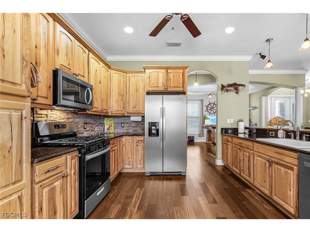 4438 NE 11th Place Cape Coral FL 33909 2026012889 image13