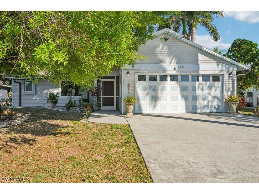 4439 Rosea Court Naples FL 34104 226011928 image2