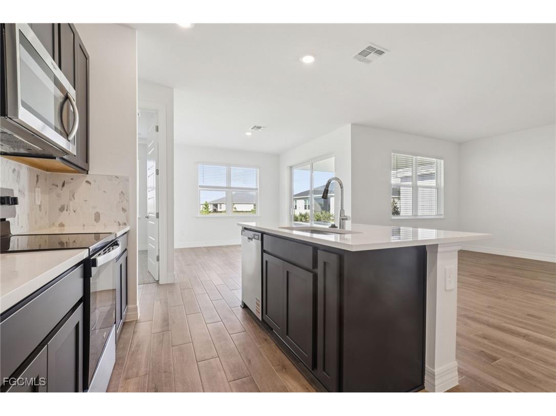 44398 Frontier Drive Punta Gorda FL 33982 2025017943 image14