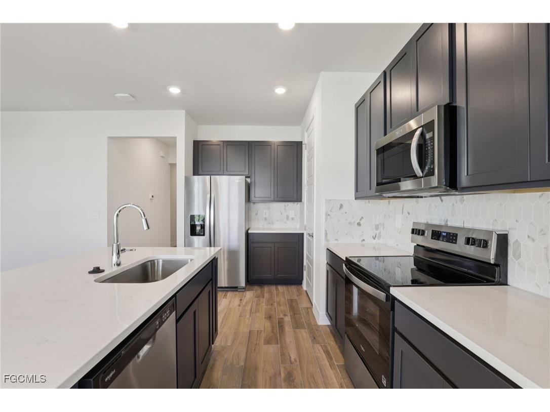 44398 Frontier Drive Punta Gorda FL 33982 2025017943 image17