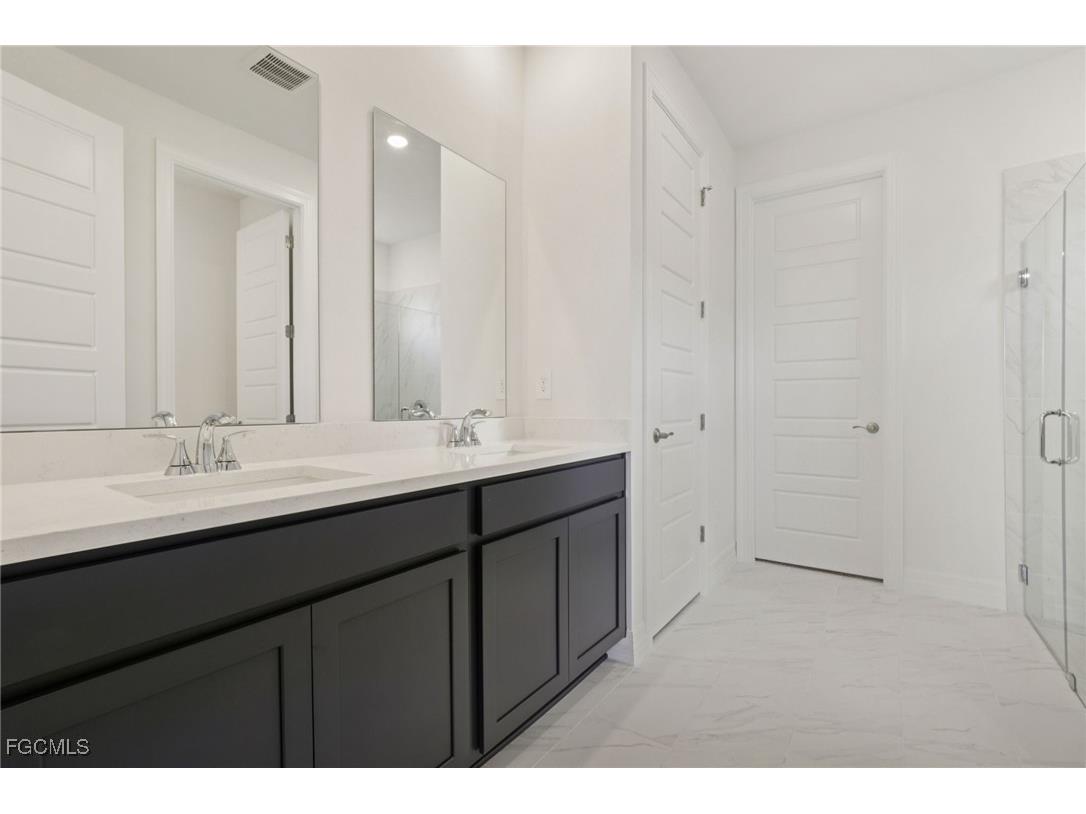 44398 Frontier Drive Punta Gorda FL 33982 2025017943 image32