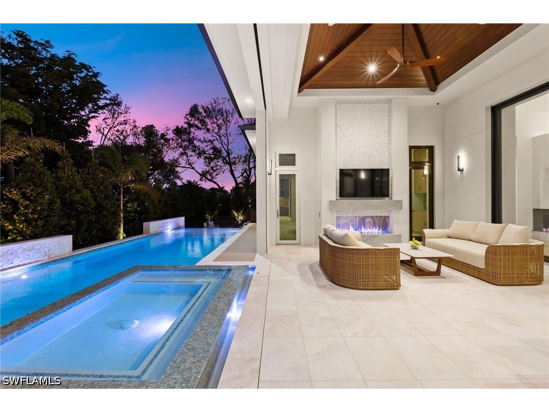 444 Orchid Drive Naples FL 34102 226015732 image7