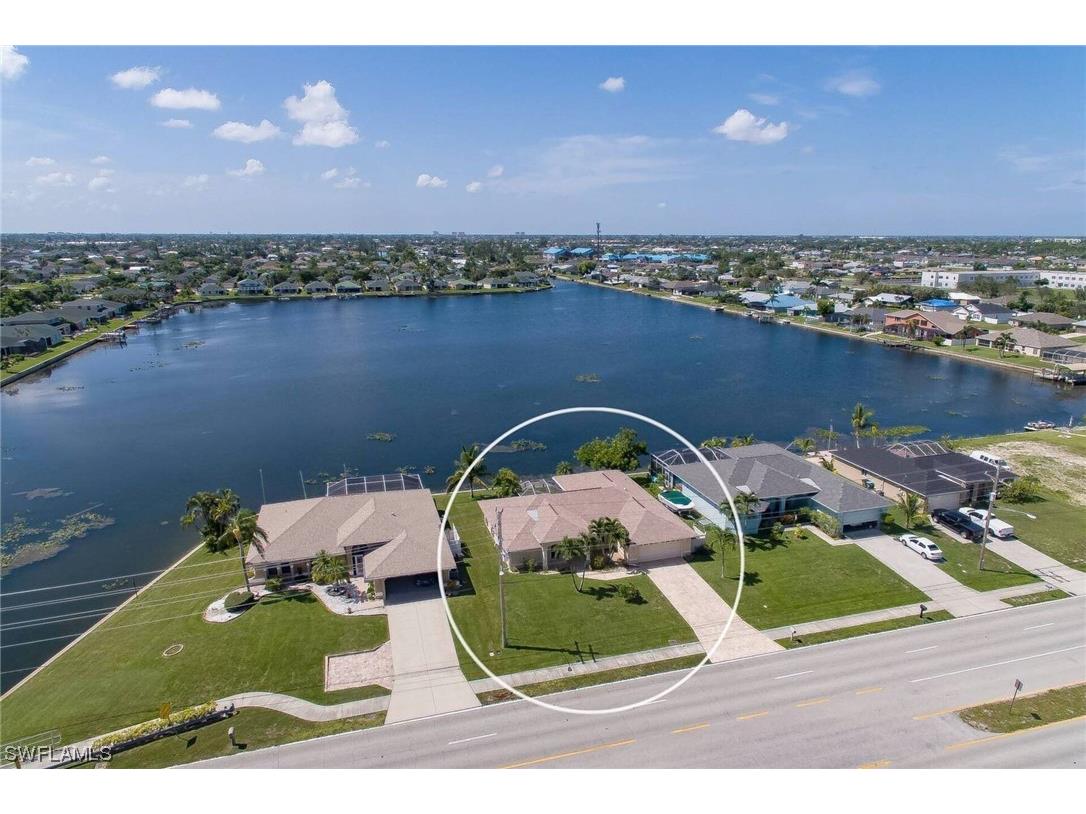 444 Trafalgar Parkway Cape Coral FL 33991 223060698 image1