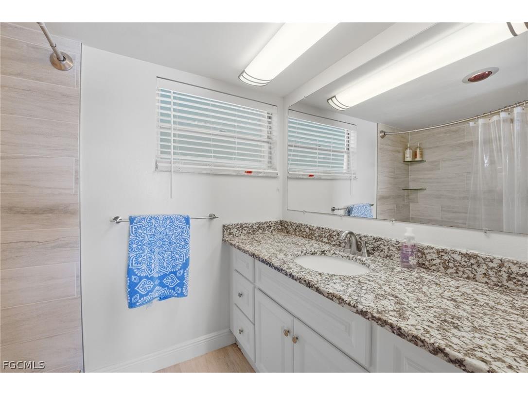 4440 Exeter Drive Longboat Key FL 34228 2026011631 image12