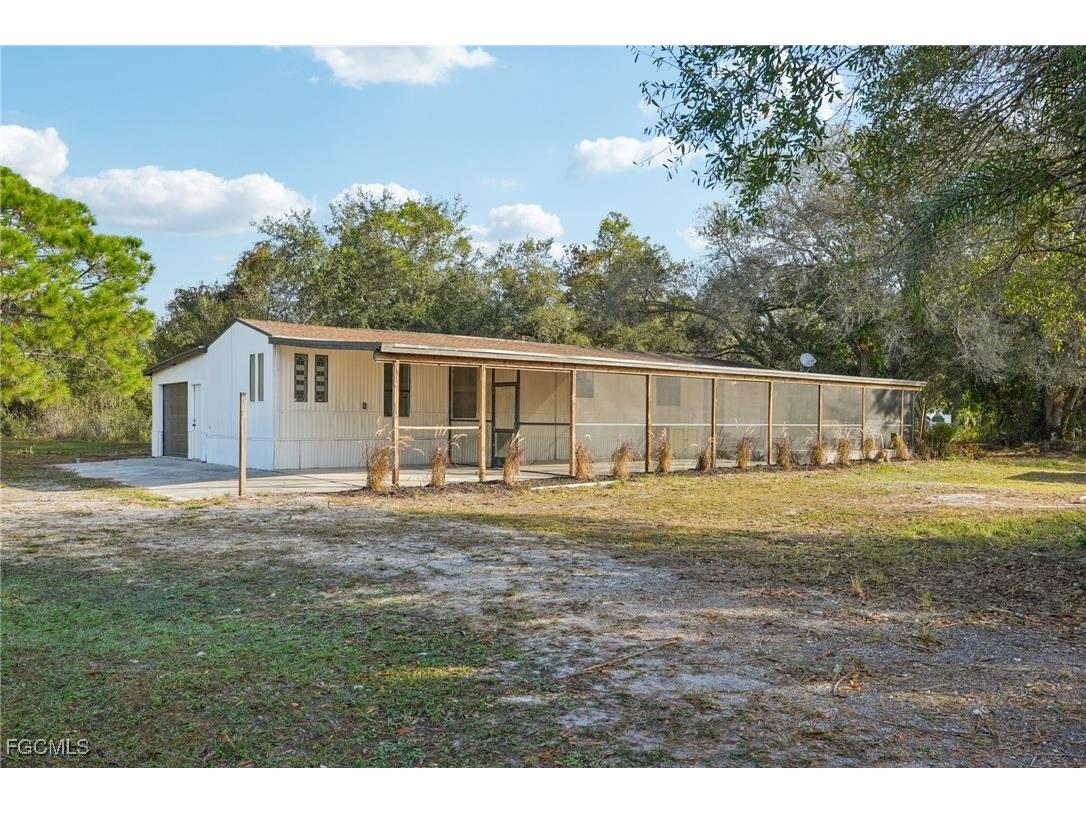 4440 Fort Keis Avenue Labelle FL 33935 2025023344 image1