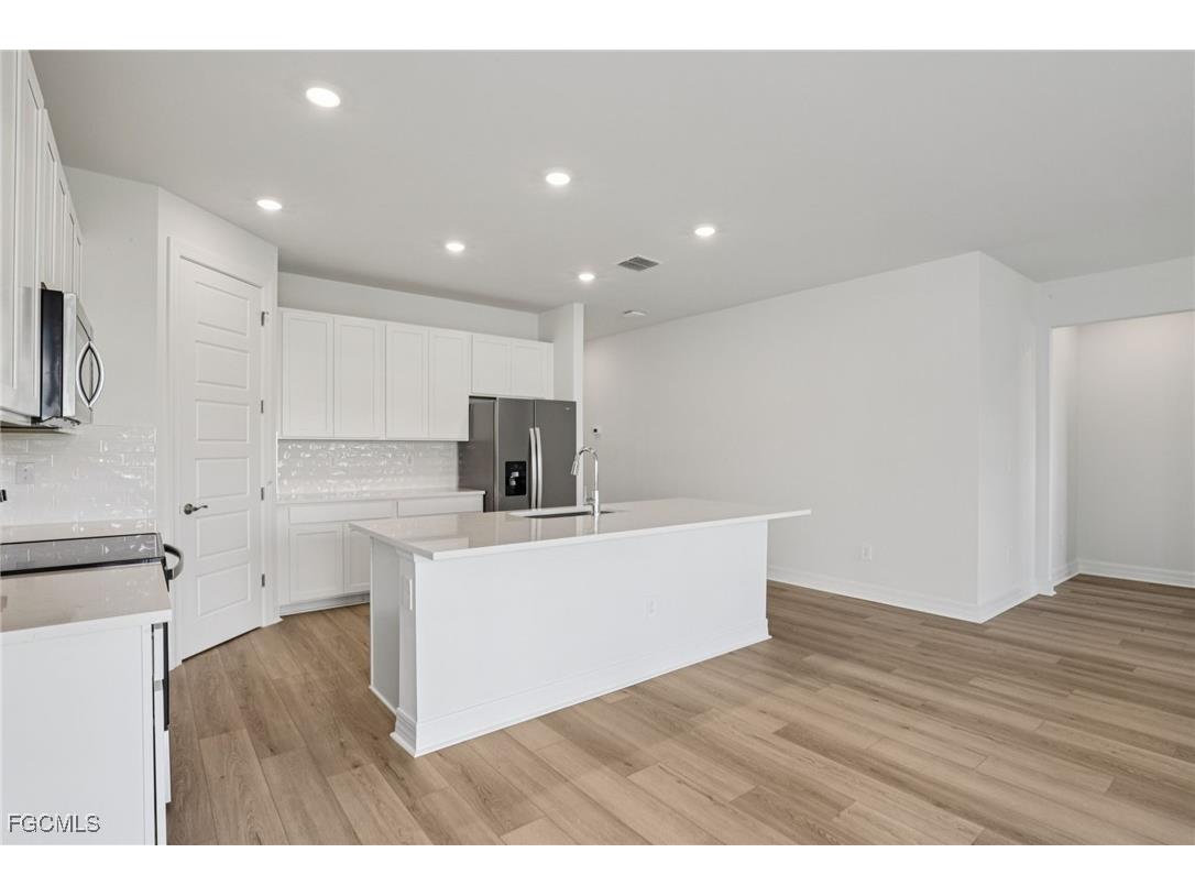 44404 Frontier Drive Punta Gorda FL 33982 2025016933 image6