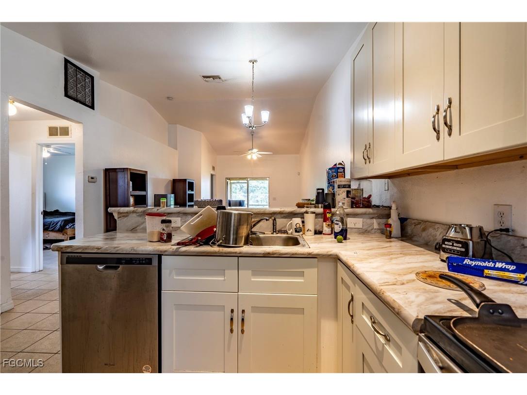 4442/4444 28th Street SW Lehigh Acres FL 33973 2025009967 image5