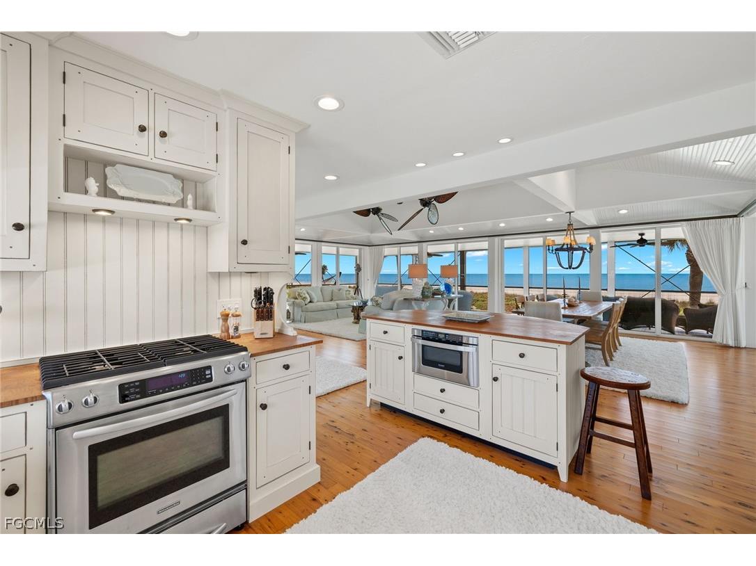 4443 Waters Edge Lane Sanibel FL 33957 2026007140 image12
