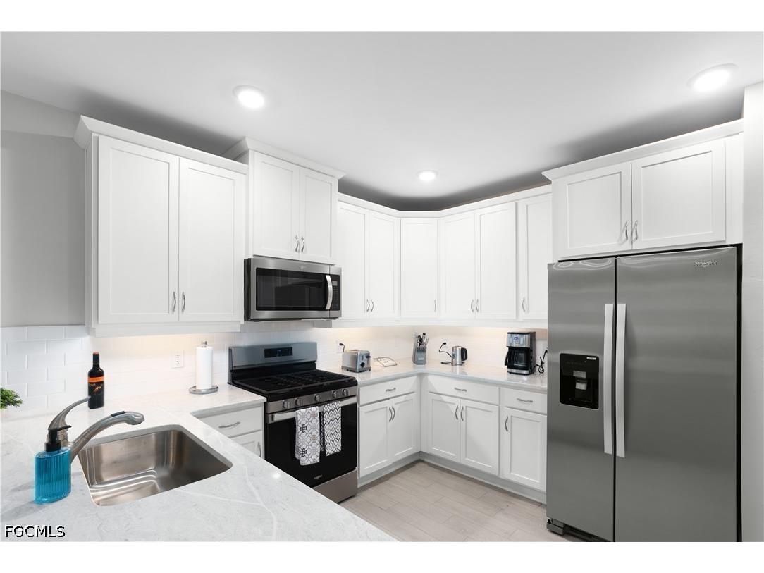 44442 Palm Frond Drive Punta Gorda FL 33982 2026021820 image9