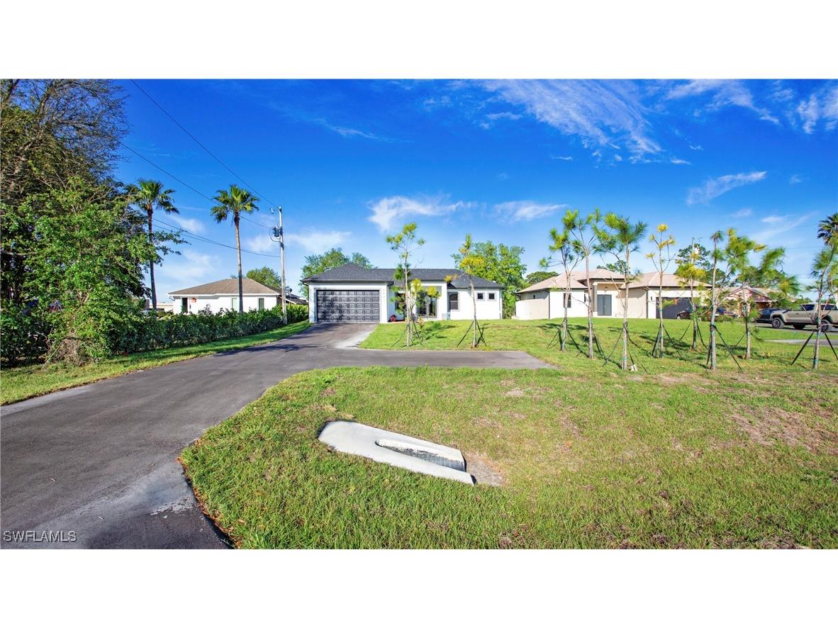 4445 22nd Street NE Naples FL 34120 225021379 image1