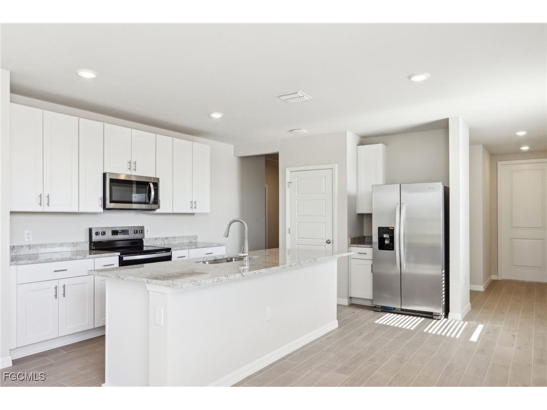 44457 Diamond Trail Punta Gorda FL 33982 2025024409 image5