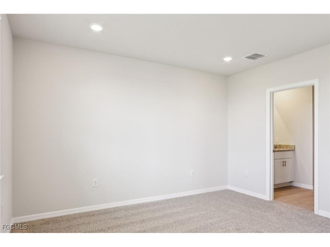 44457 Diamond Trail Punta Gorda FL 33982 2025024409 image8