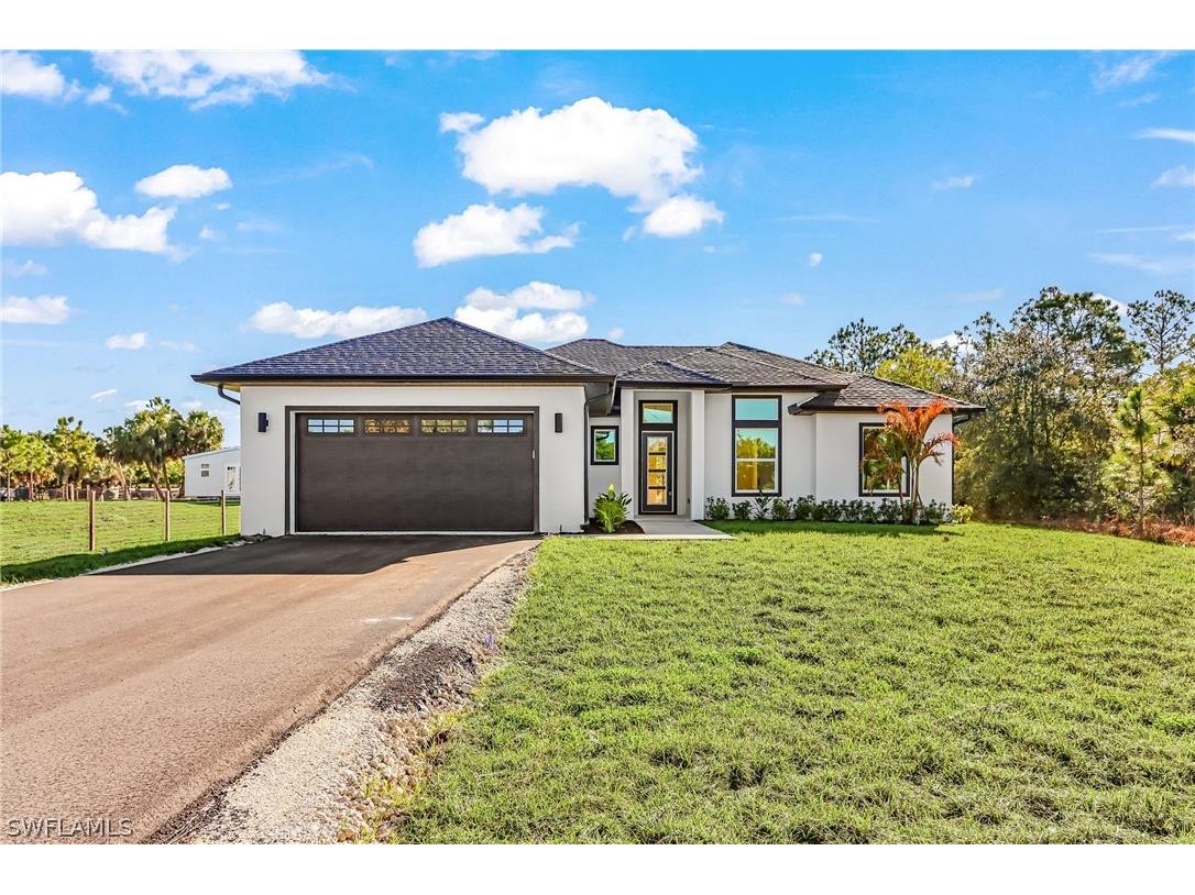 4446 8th Street NE Naples FL 34120 225080172 image1