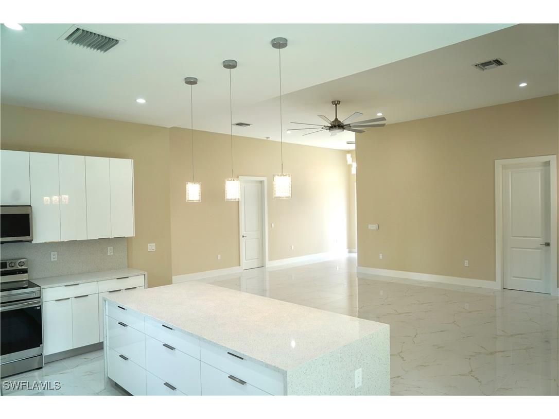 4447 6th Avenue NE Naples FL 34120 225070150 image17