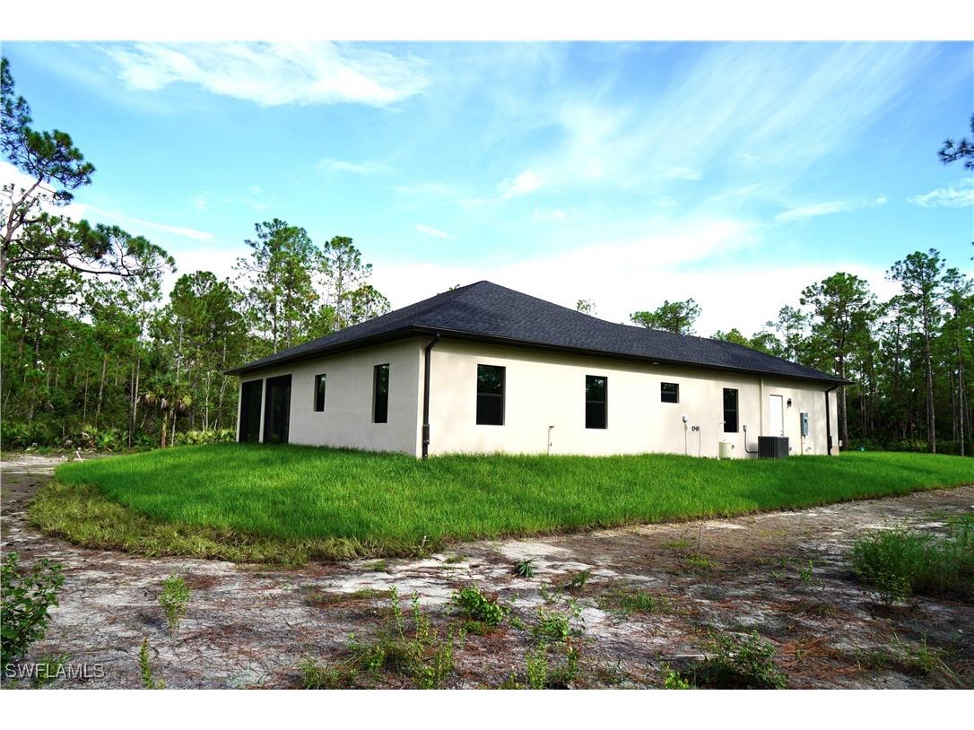 4447 6th Avenue NE Naples FL 34120 225070150 image5