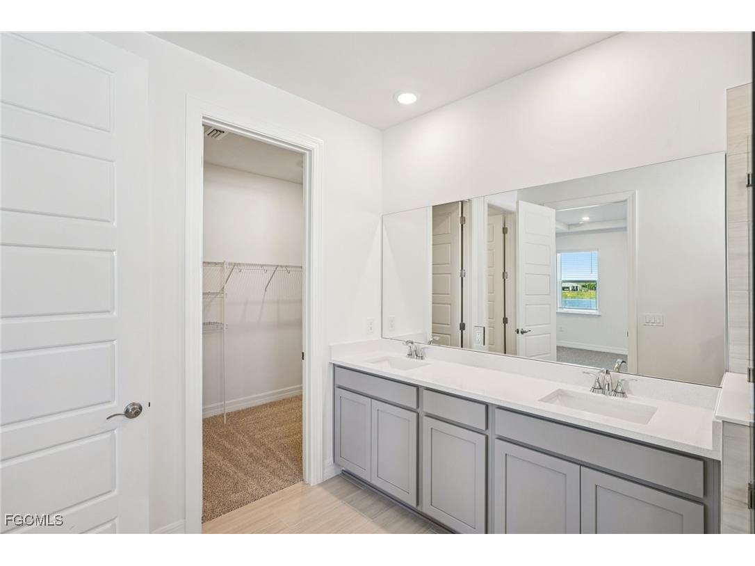 44472 Frontier Drive Punta Gorda FL 33982 2025008983 image32