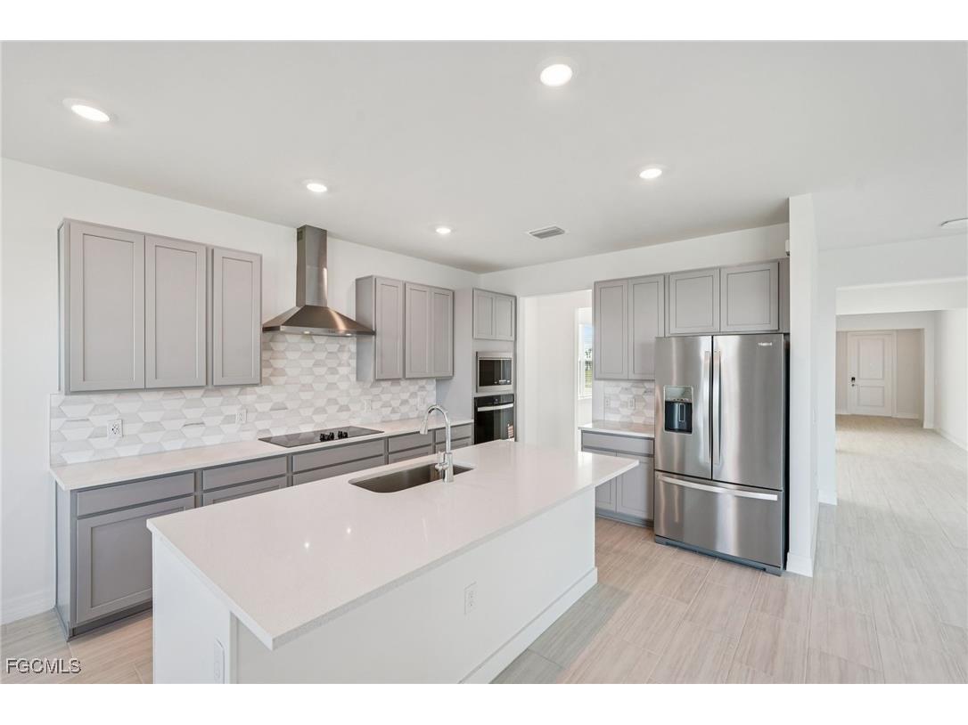 44472 Frontier Drive Punta Gorda FL 33982 2025008983 image9