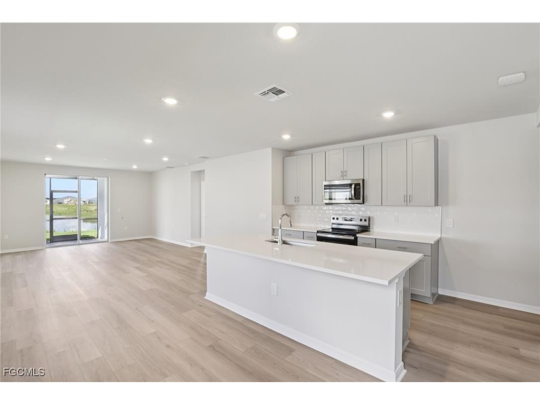 44476 Diamond Trail Punta Gorda FL 33982 2025008994 image11