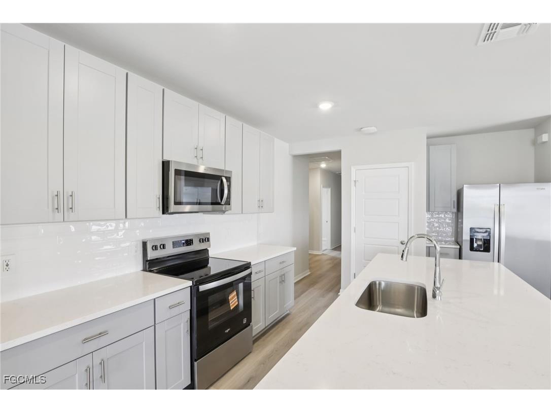 44476 Diamond Trail Punta Gorda FL 33982 2025008994 image13